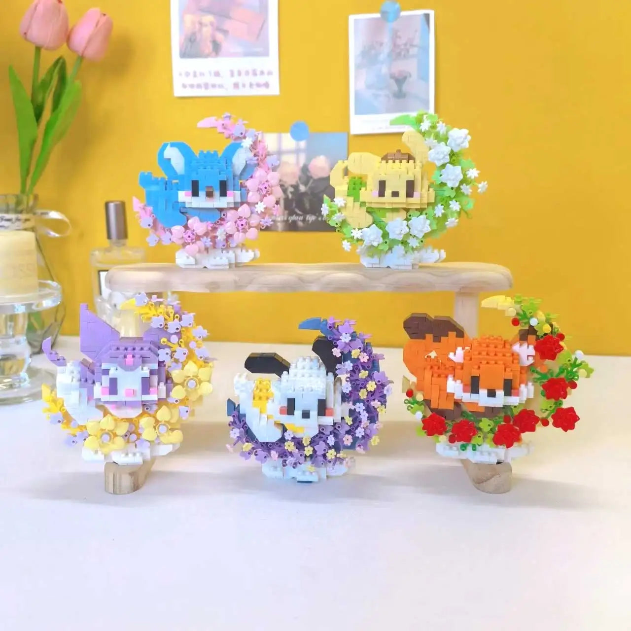 Mini Dog Cat panda raccoon Cute Pet Small Building Block Model Series Ornaments Children's Toy Christmas Birthday Gifts for Kids