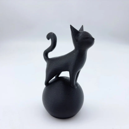 Cat Sculpture on The Ball -3D Artistic Sitting Cat Statue, Minimally Black Decoration, Cat Spherical Base Decorative Ornament