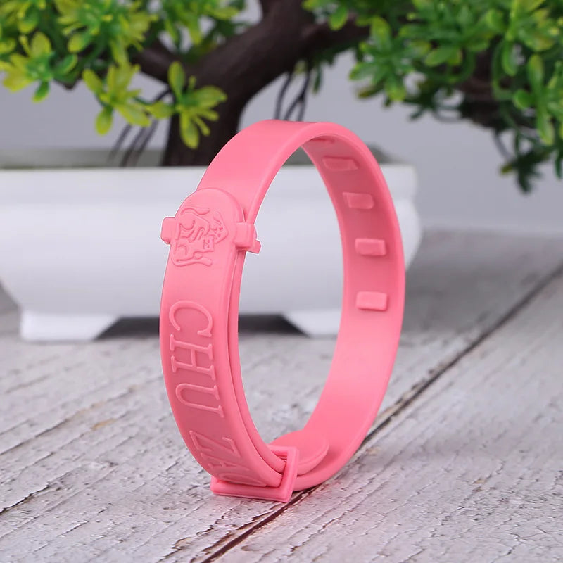 Pet flea and tick collars for cats and dogs, external parasite protection collars.